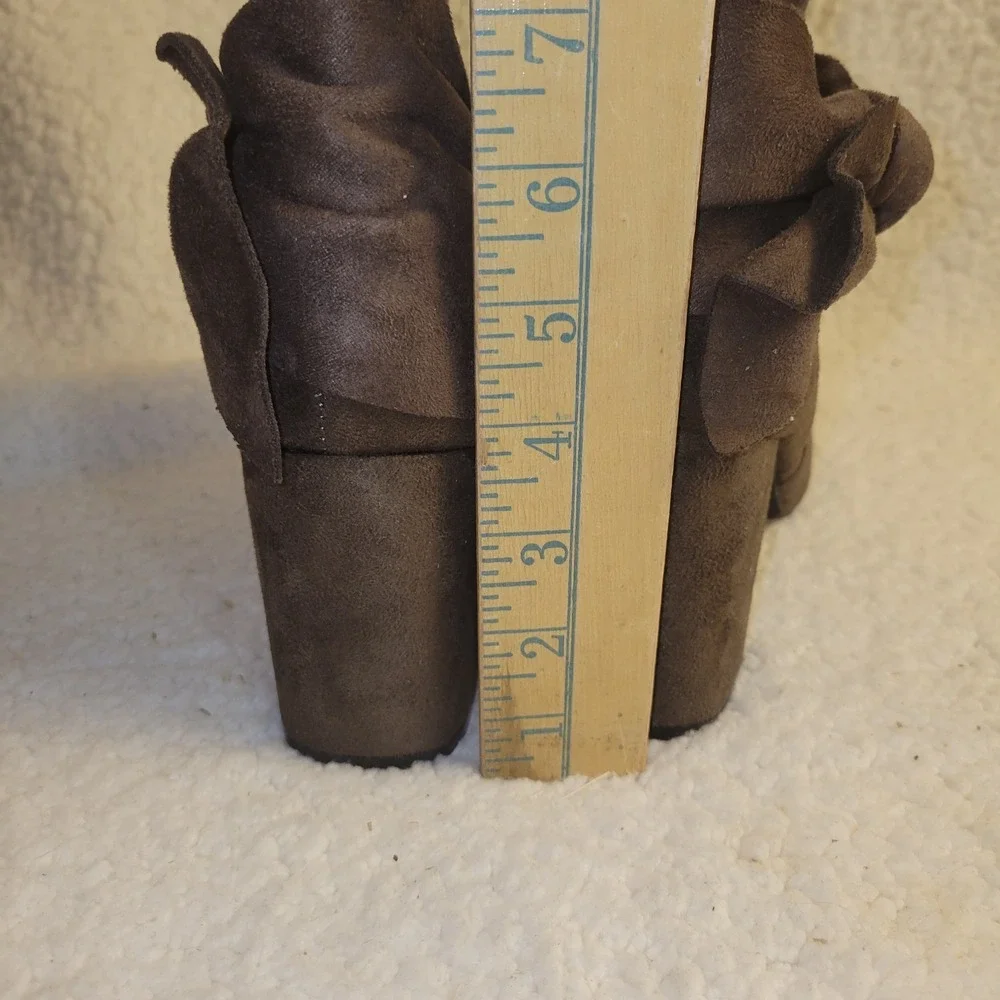 Brown Block Heel Over The Knee Faux Suede Boots Sz 9 Memory Foam NEW WITHOUT BOX